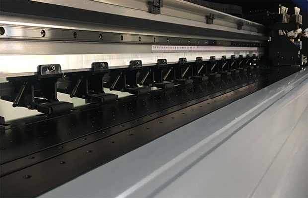 數(shù)碼印花機(jī)出現(xiàn)pass到拉絲現(xiàn)象如何解決呢