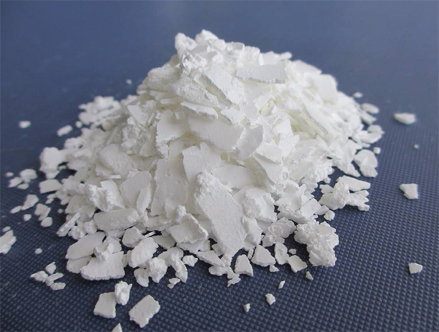 氯化鈣會(huì)與水發(fā)生反應(yīng)嗎?