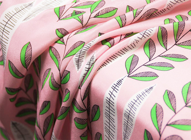 如何辨認數(shù)碼印花面料的正反面的技巧