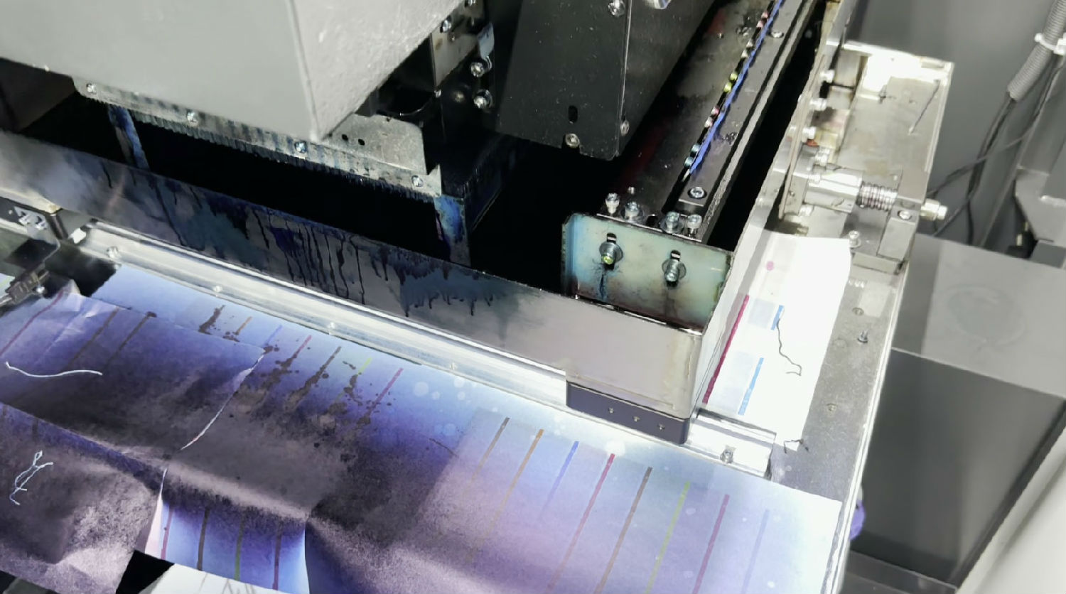 為什么數(shù)碼印花機(jī)廢墨會(huì)增多?