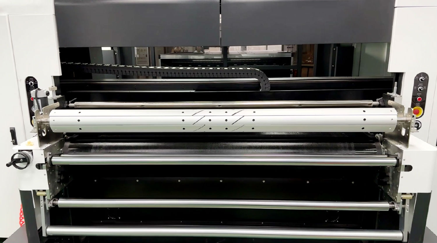 坦克鏈保護(hù)數(shù)碼印花機(jī)哪些部件? 坦克鏈保護(hù)數(shù)碼印花機(jī)哪些部件?