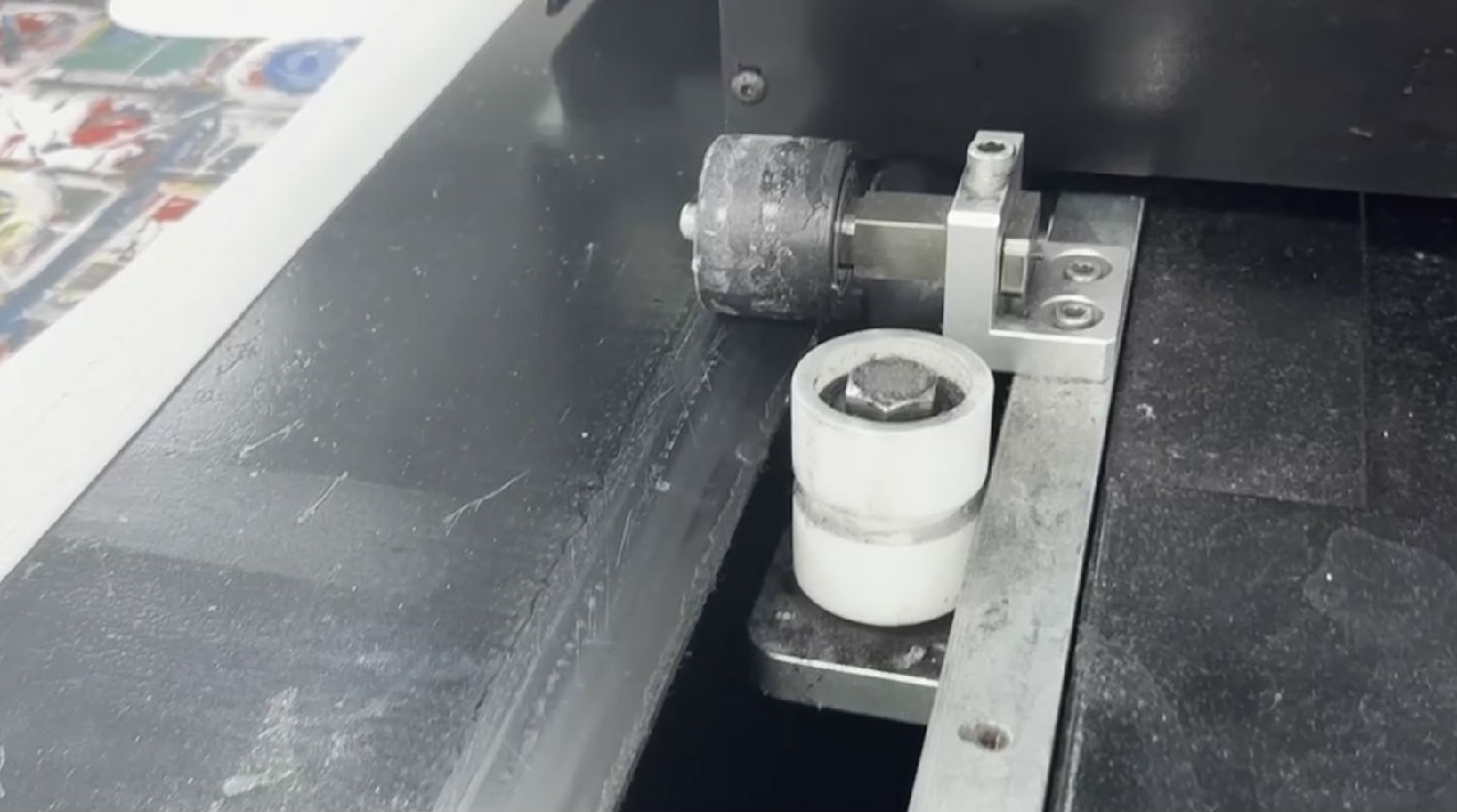 如何防止數(shù)碼印花機(jī)導(dǎo)帶面破損? 如何防止數(shù)碼印花機(jī)導(dǎo)帶面破損?